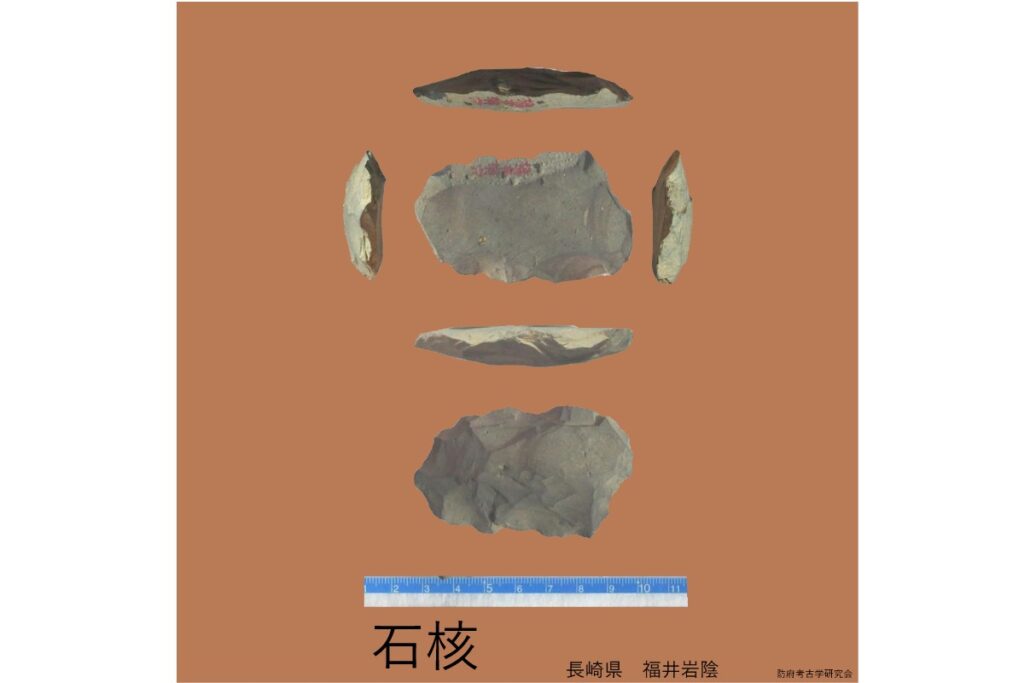 石核　剥片を、効率よく剥ぐためのもの。